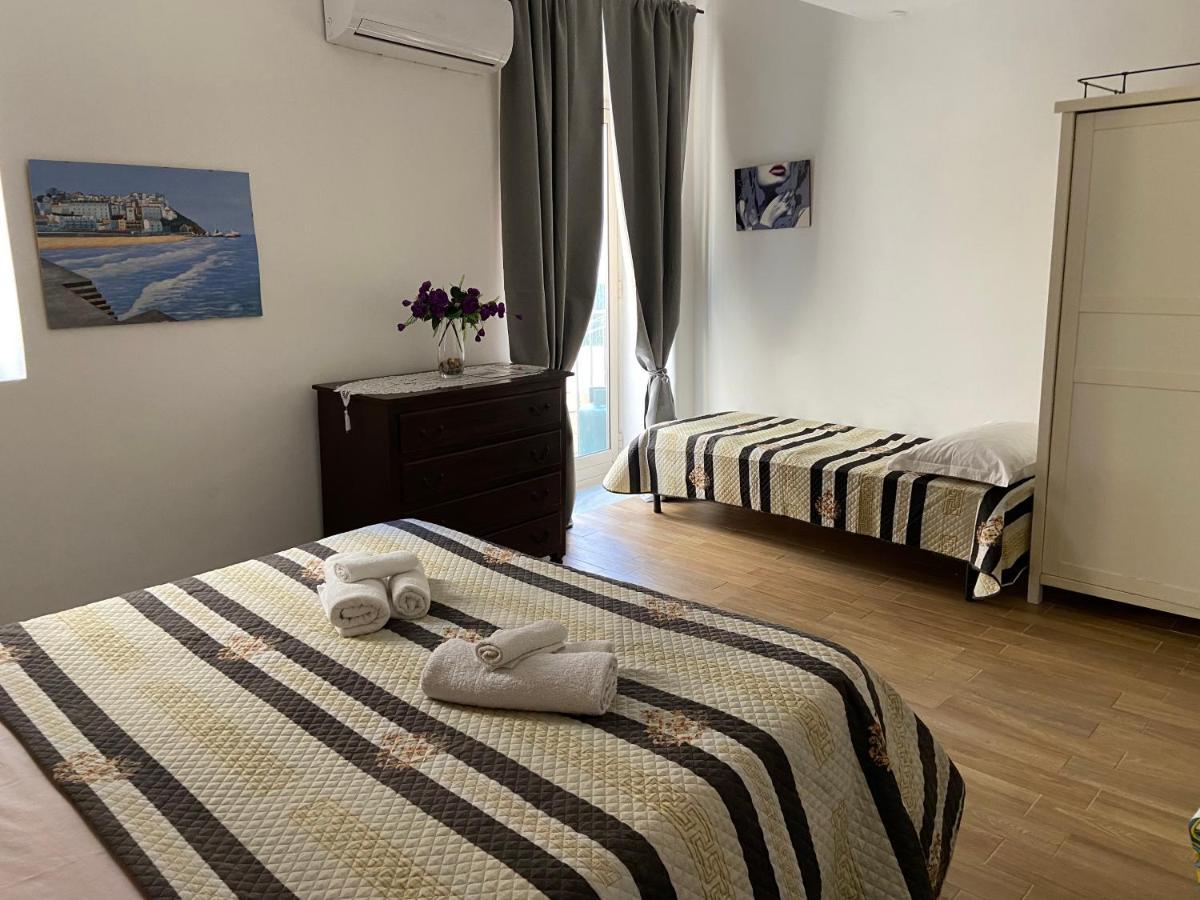 Rent House A Casa Mia Hotel Palermo Buitenkant foto